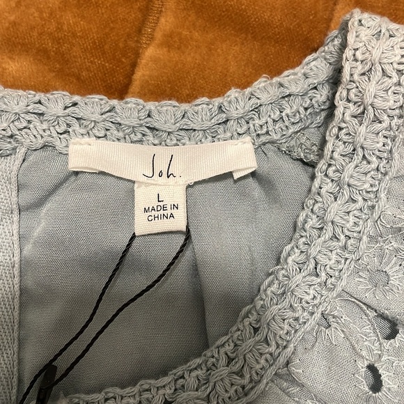 Joh Apparel Sage Blue Eyelet Lace Top size L - Picture 5 of 6